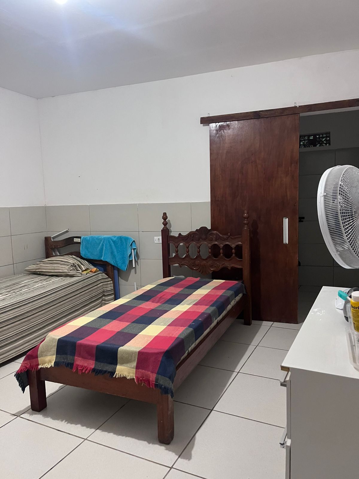 Quarto com camas confortáveis